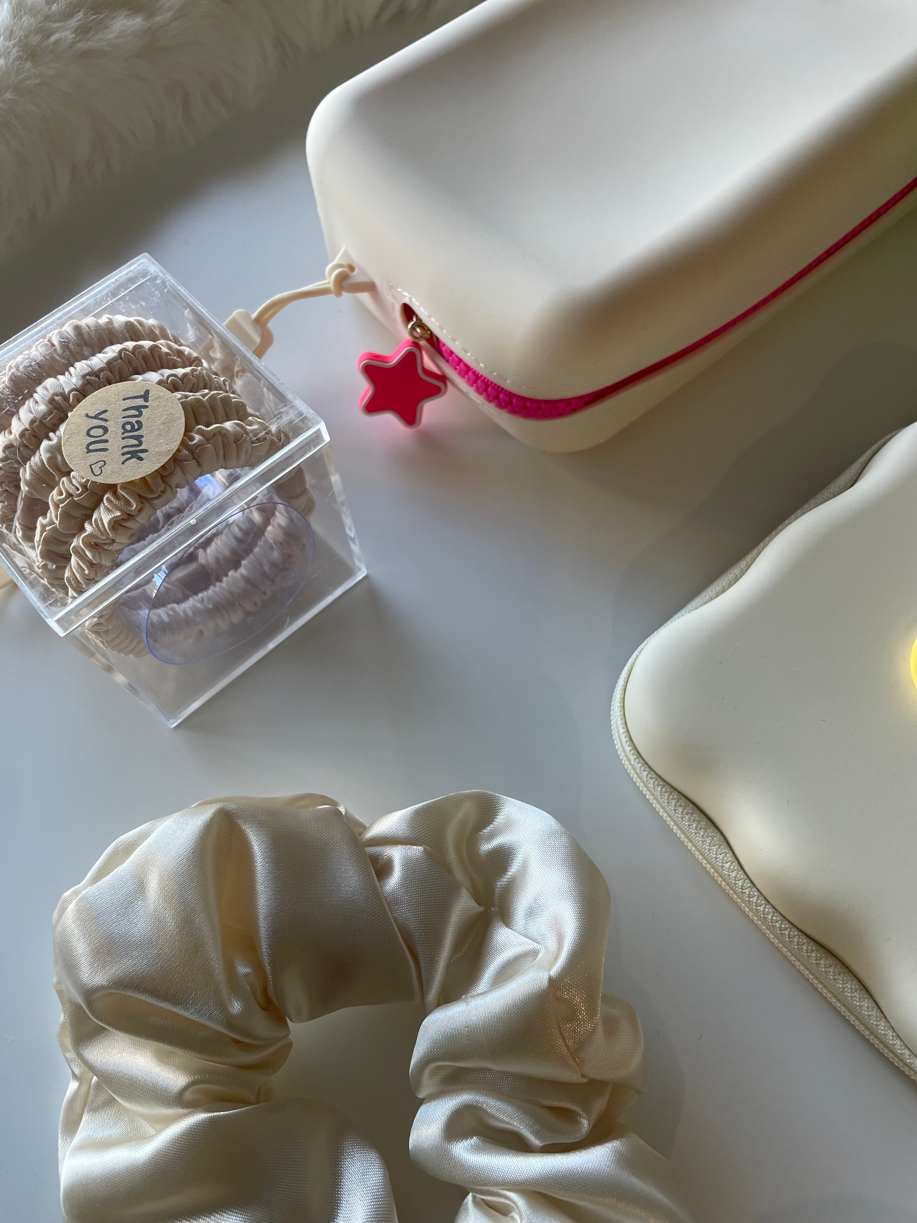 Beige bundle ( pretty & practical)