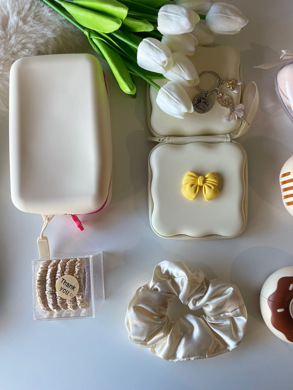 Beige bundle ( pretty & practical)