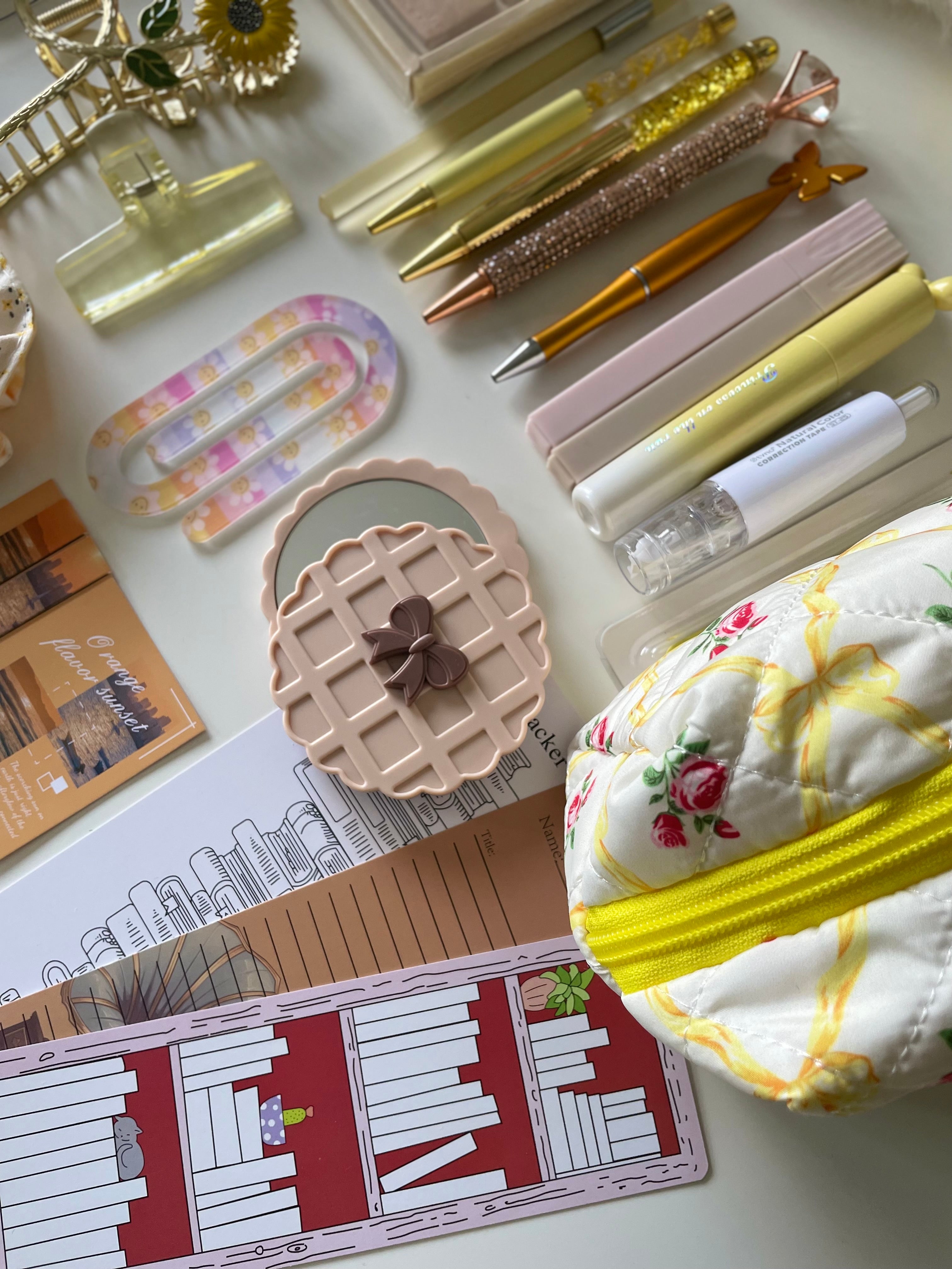 ☀️ Sunshine Yellow ( Stationery & Essential )